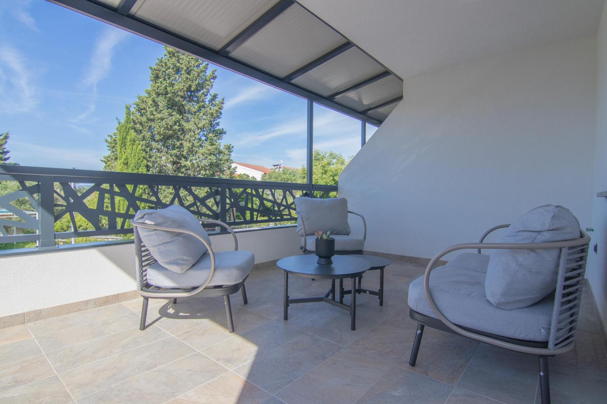 Apartments Flowers Krk Town Exterior photo
